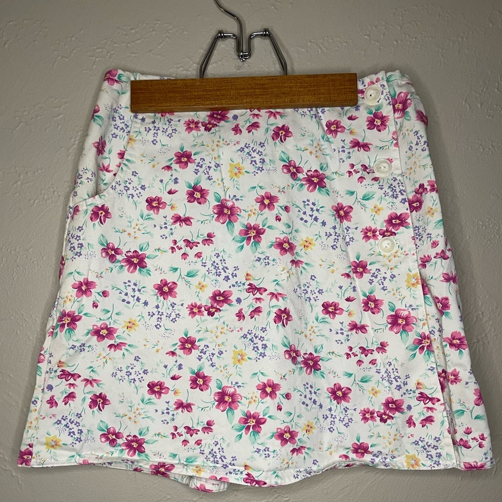 😍Basic Editions Floral Skort